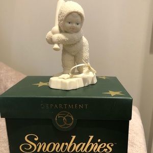 Snowbabies “Batter Up” 1999 in excellent condition with box
